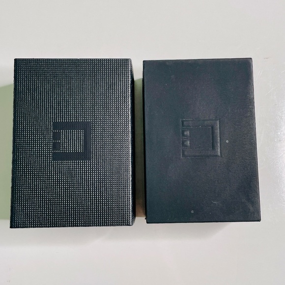 S.T. Dupont Paris Wolf Head Palladium Lapel Pin Made in France with Box - Picture 12 of 13